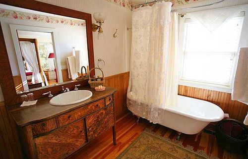Husum Highlands Bed And Breakfast Экстерьер фото